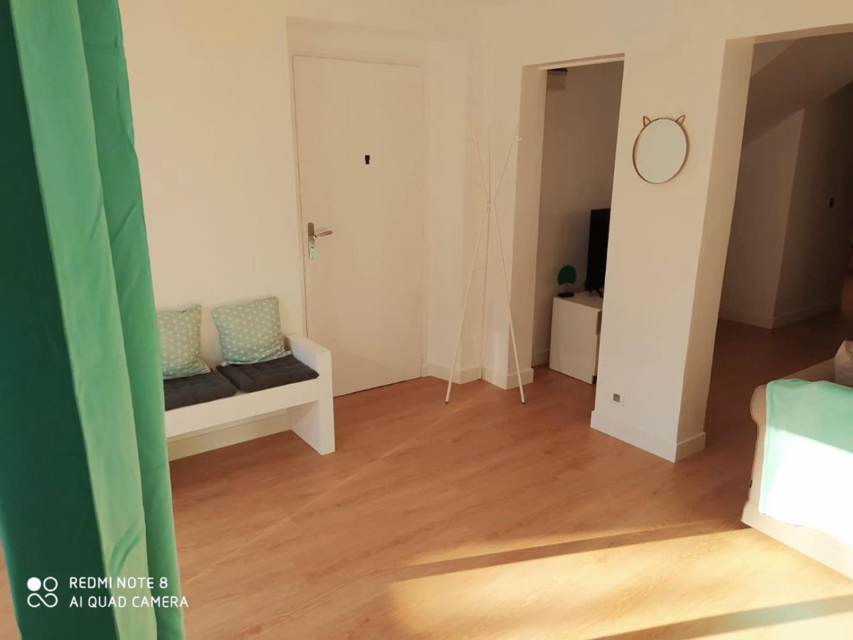 appartement rez de chaussée 2 chambres avec terrasse Cambo-les-Bains Exterior foto